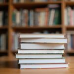 Kolory, które kształtują tożsamość: dzieci odkrywają polskie barwy w bibliotece